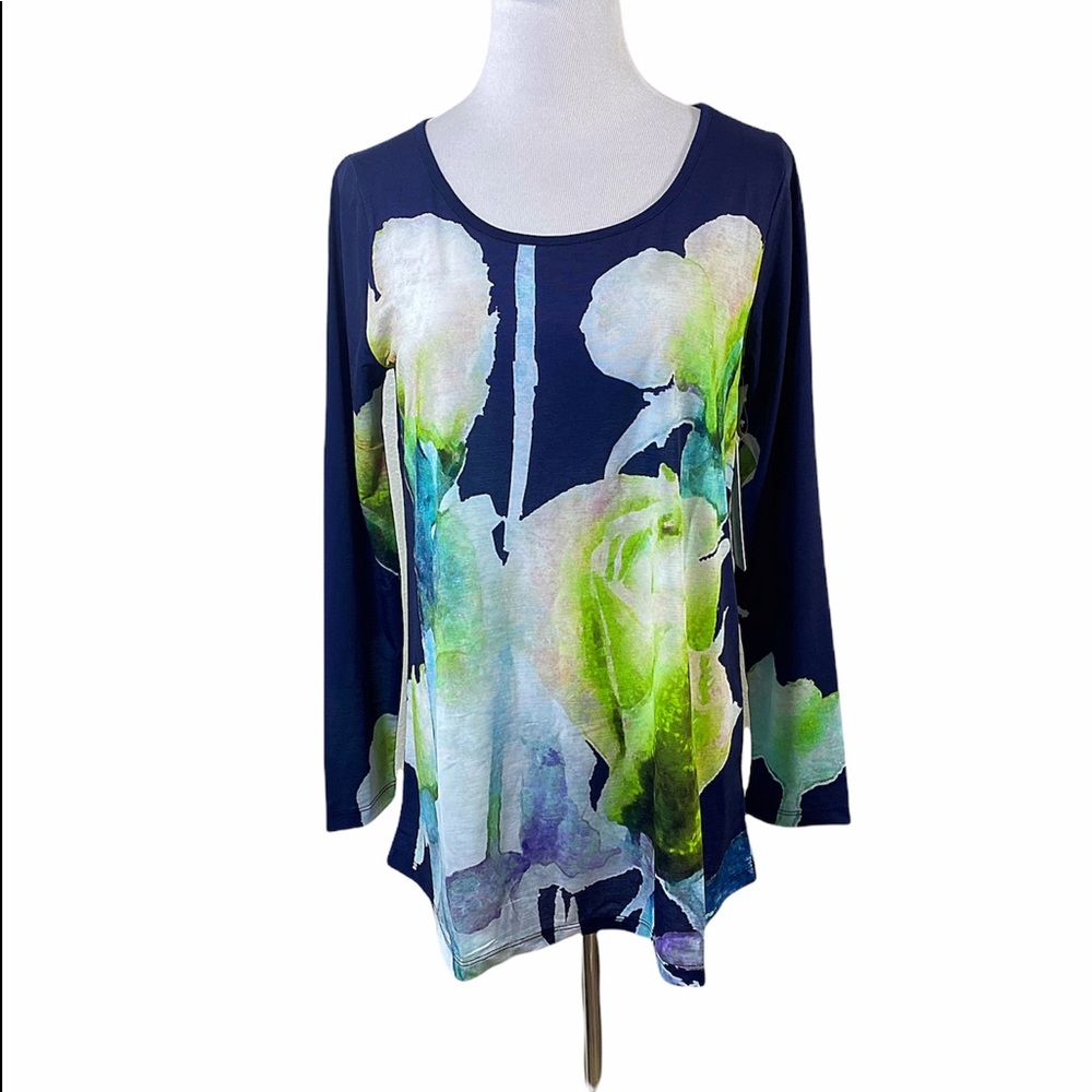 Soft Surroundings Navy Blue Camellia Bloom Top Sz S Floral - Picture 2 of 8